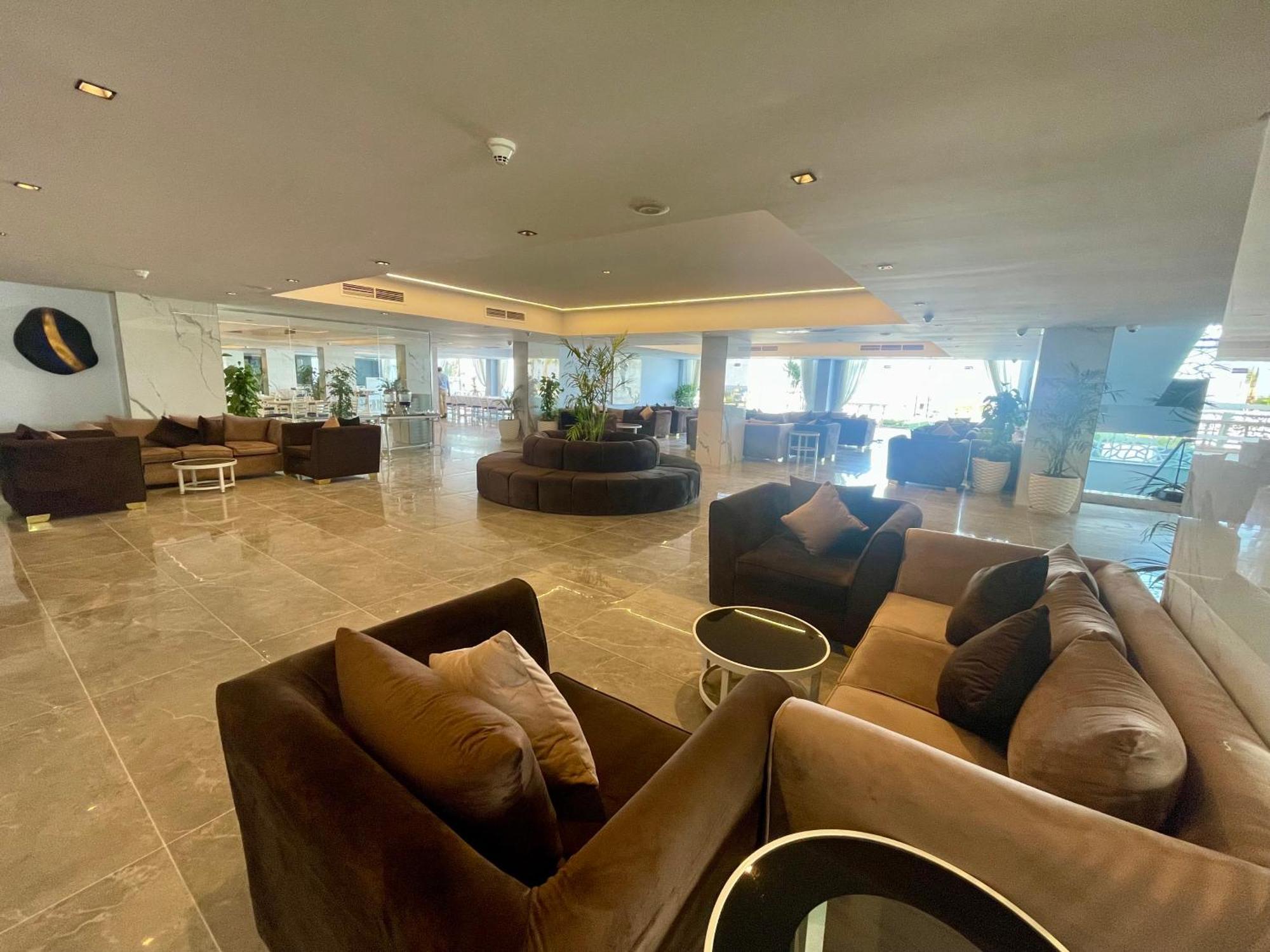 Porto Sokhna Beach Resort Ajn-Szuhna Kültér fotó