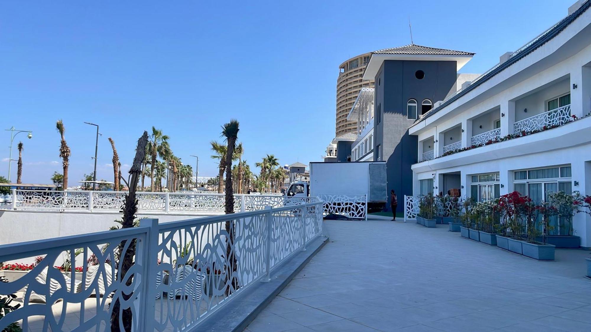Porto Sokhna Beach Resort Ajn-Szuhna Kültér fotó