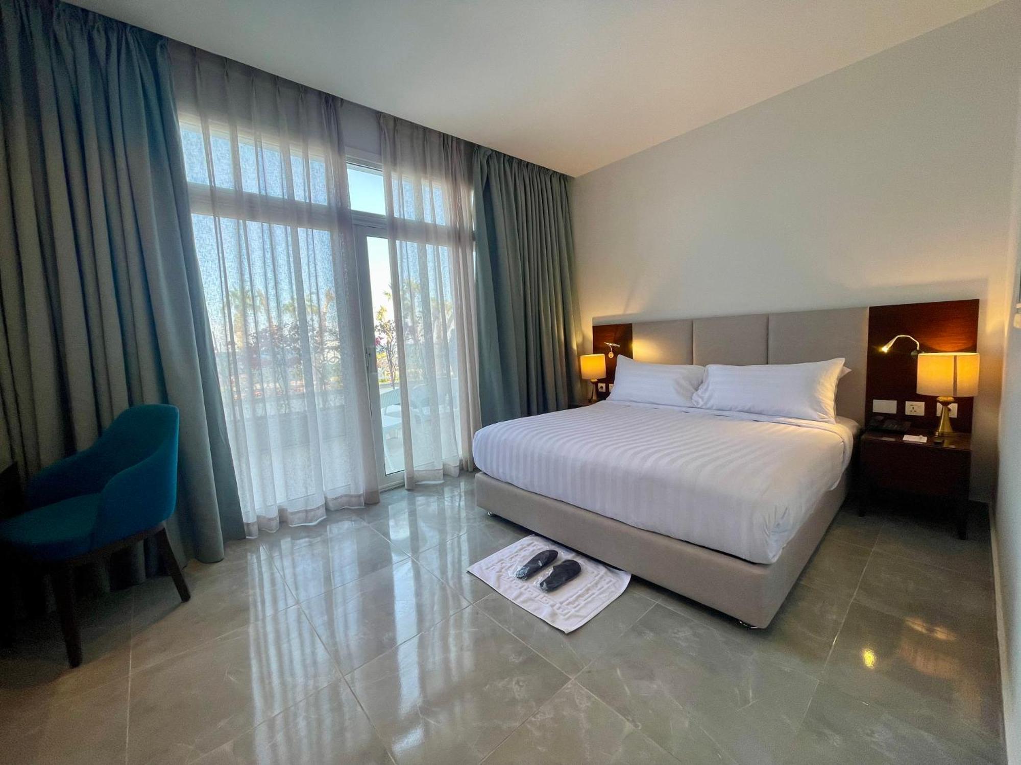 Porto Sokhna Beach Resort Ajn-Szuhna Kültér fotó