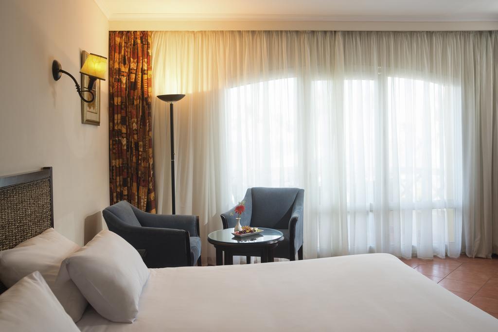 Porto Sokhna Beach Resort Ajn-Szuhna Kültér fotó