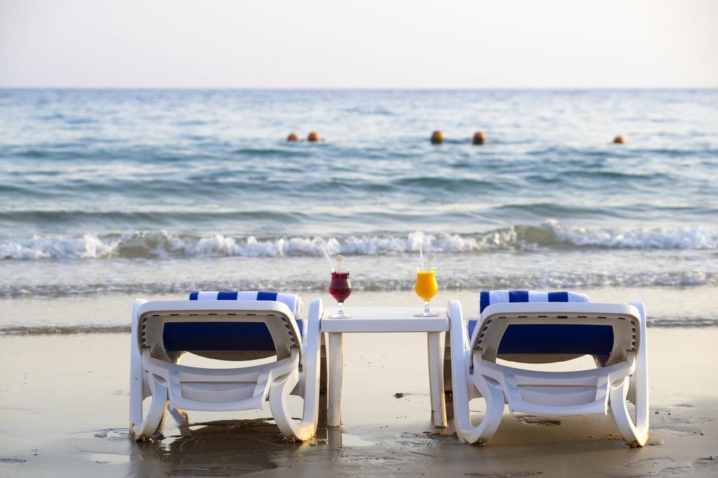 Porto Sokhna Beach Resort Ajn-Szuhna Kültér fotó