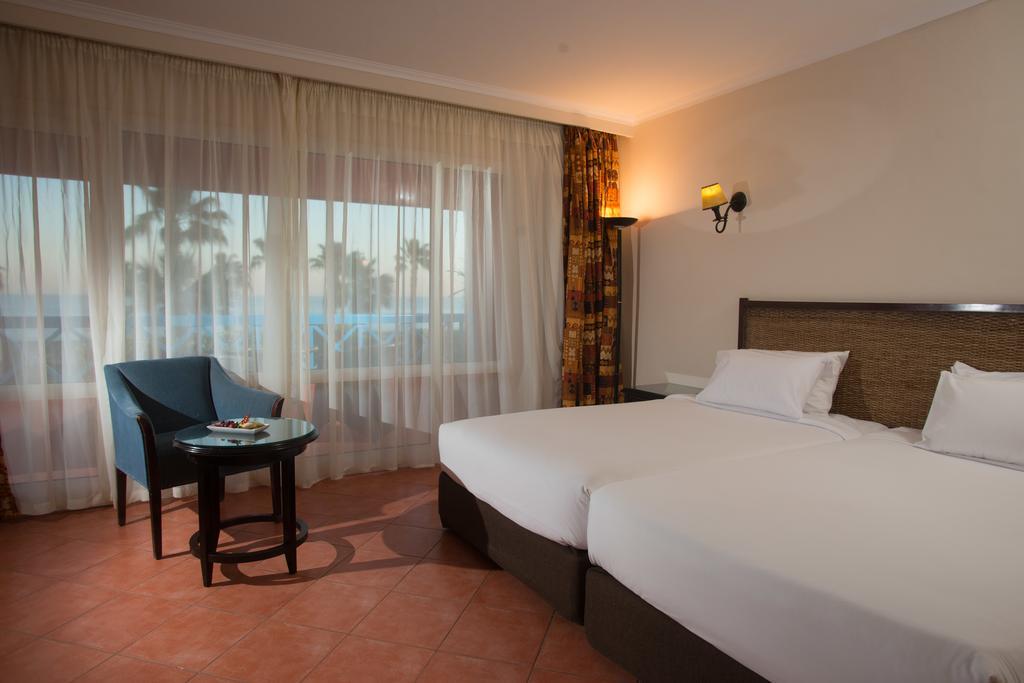 Porto Sokhna Beach Resort Ajn-Szuhna Kültér fotó