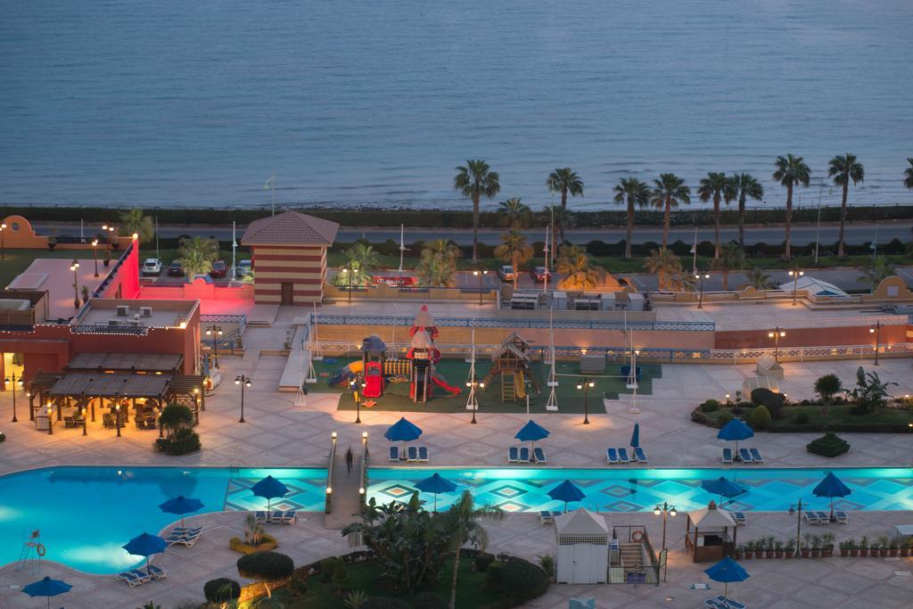 Porto Sokhna Beach Resort Ajn-Szuhna Kültér fotó